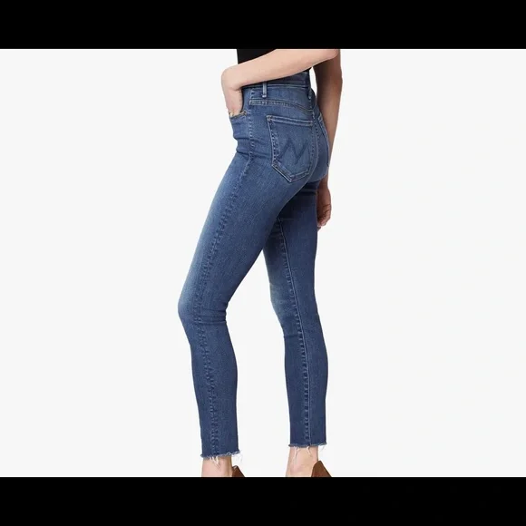 MOTHER Blue Ankle & Cropped Jeans - Picture 2 of 9